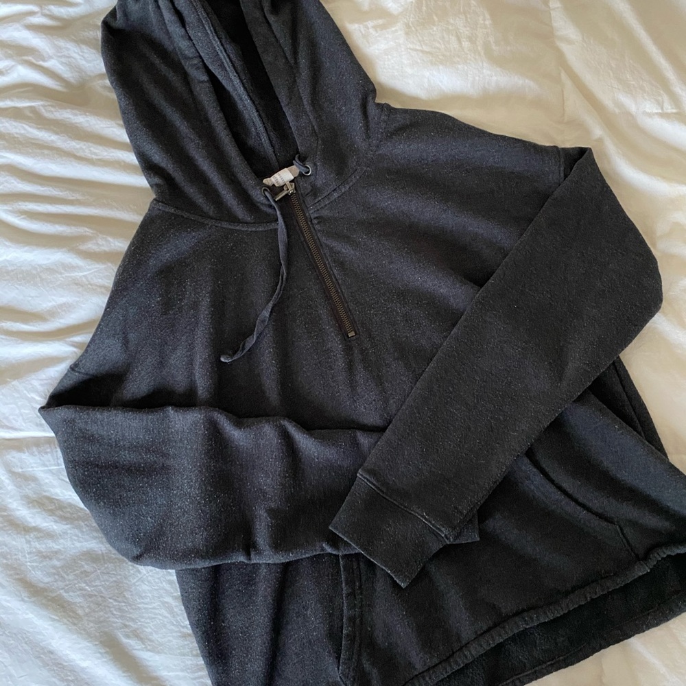 Forever 21 half zip hoodie🤩